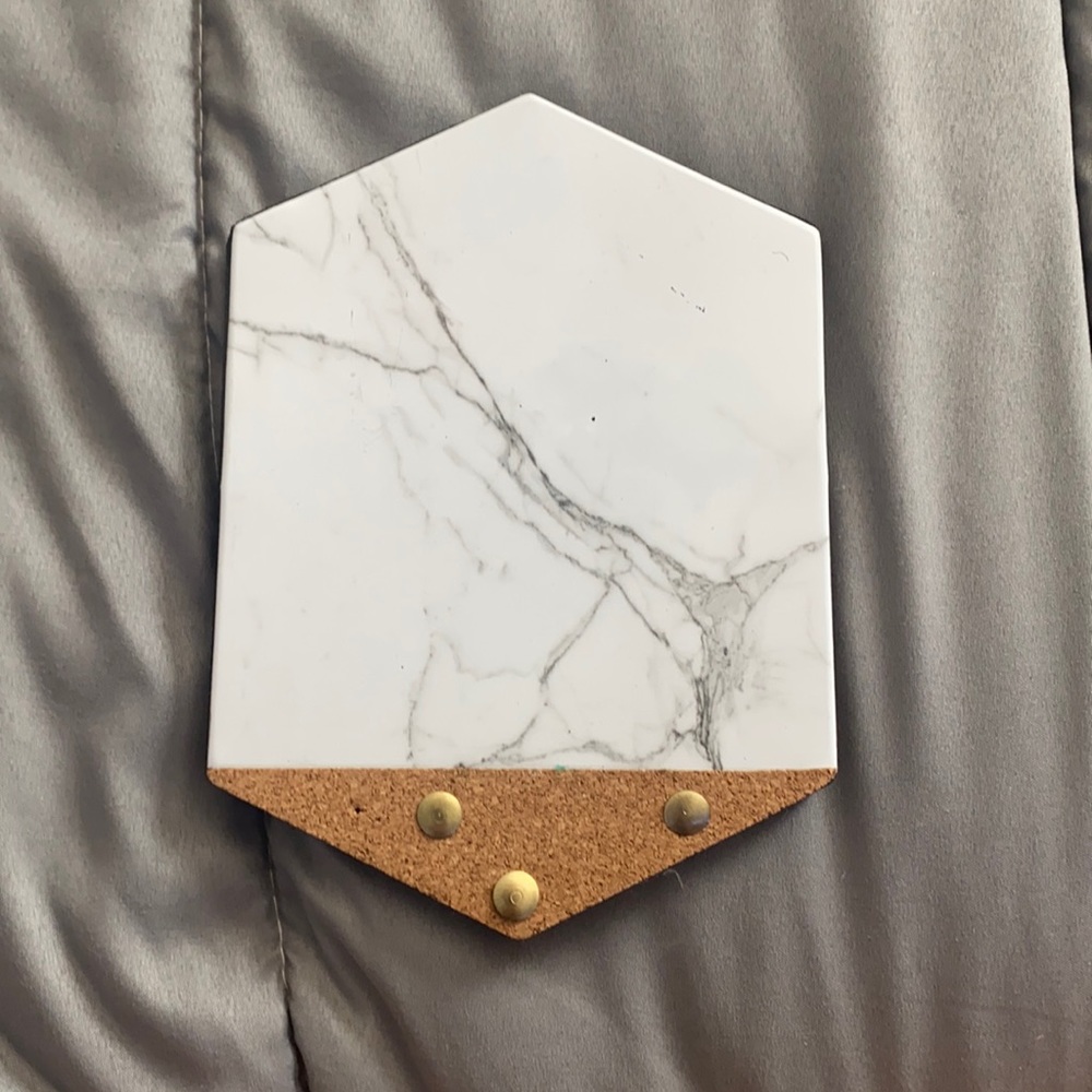 MARBLE DRY ERACE AND CORK BOARD